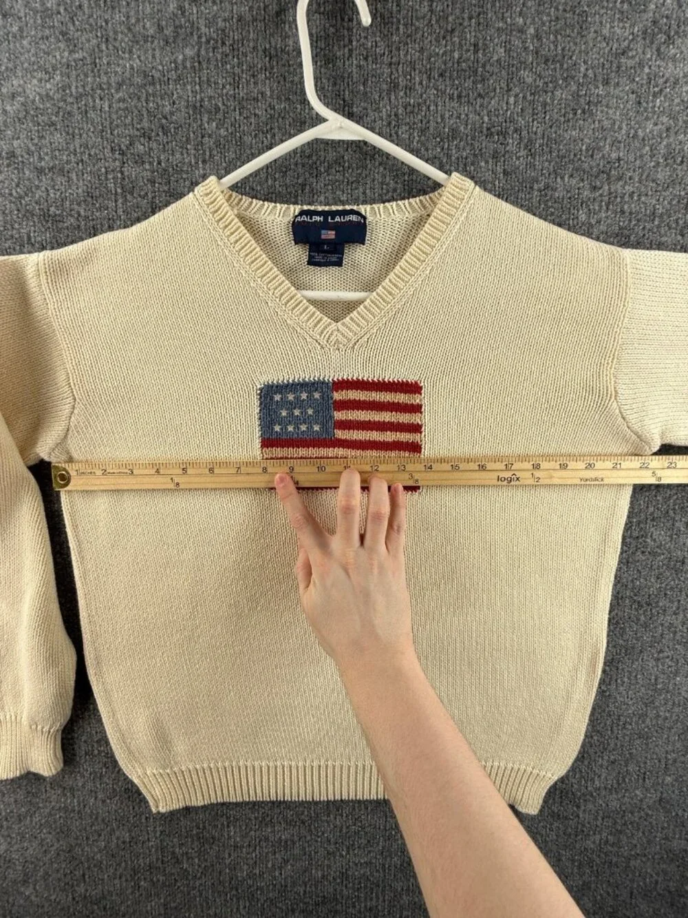 Ralph Lauren Sport USA Flag Graphic Ivory Large V-Neck Sweater Pullover Designer